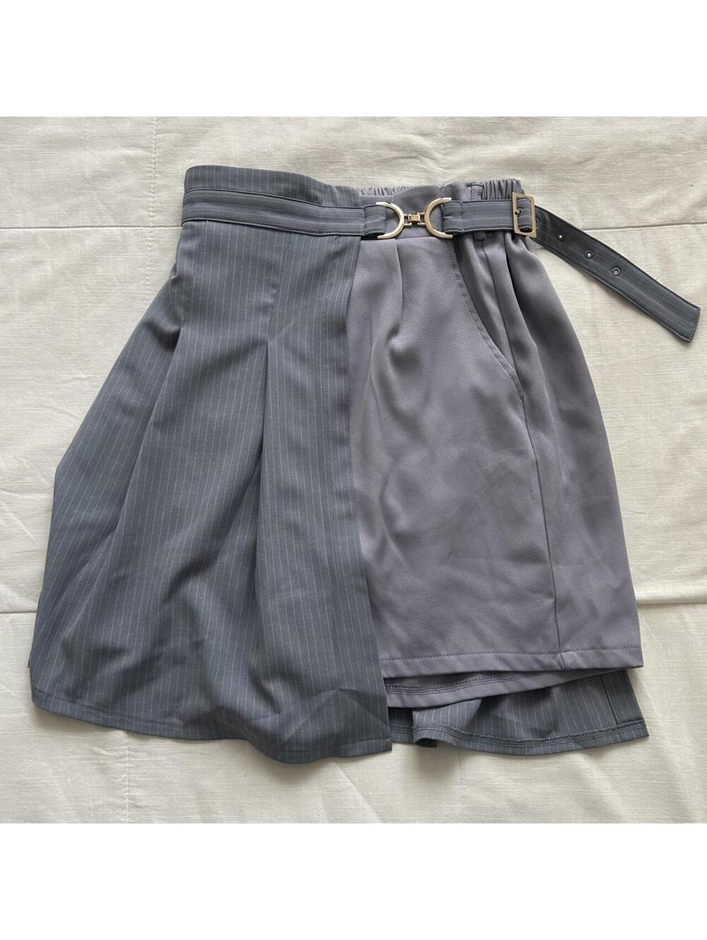 Axes Femme NWT Gray Pinstripe Wrap Skort Buckle Belt Size M